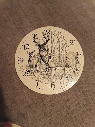 Round metal clock - metal,