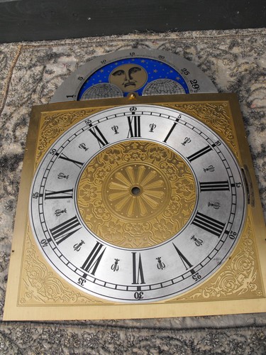 Nice clean vintage grandfather - clean,